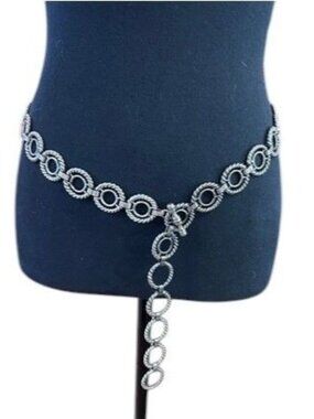 Vintage silver-toned belt or necklace, toggle closure